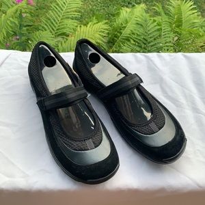 Dr. Scholl’s Natural Sport Aspen Walking Shoes 8.5